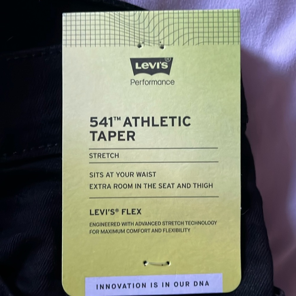 Levi’s 541 athletic taper jeans brand new